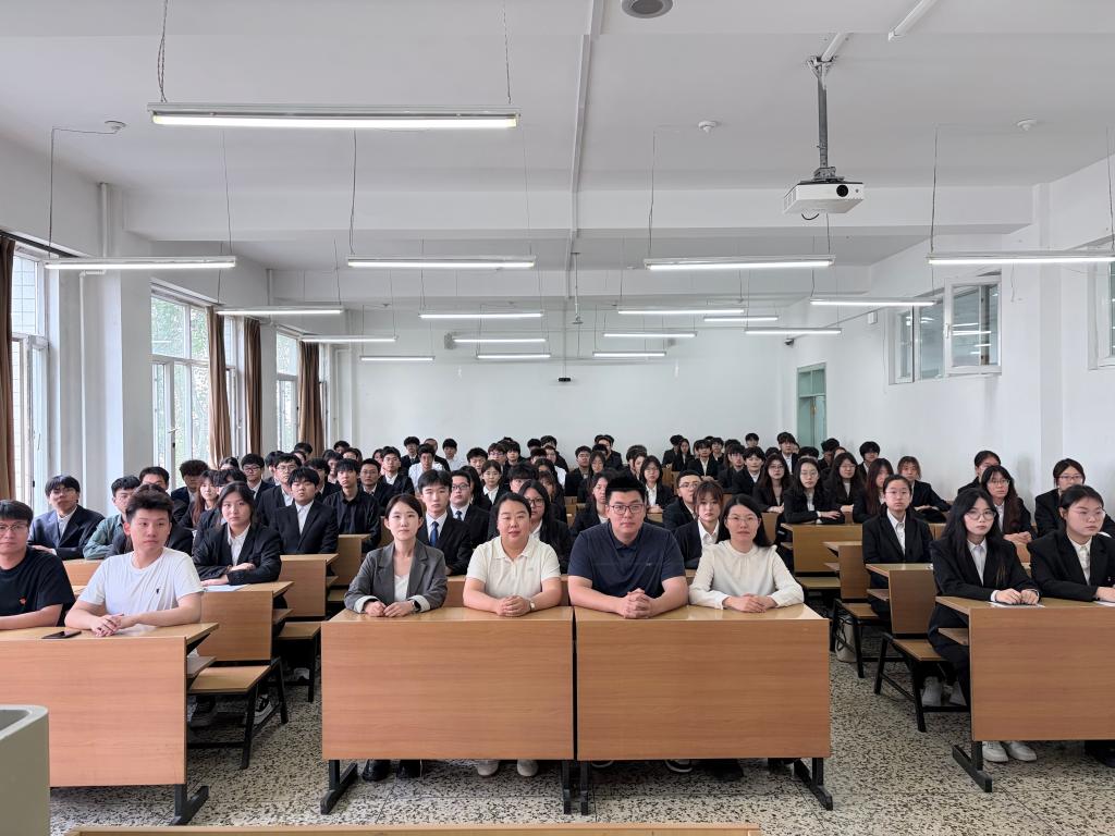 1C4B4